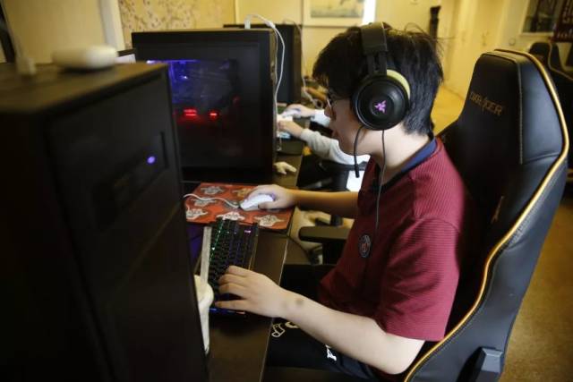 【预测】2020KPL秋季赛10.22赛程，TES vs GK；TS vs WE